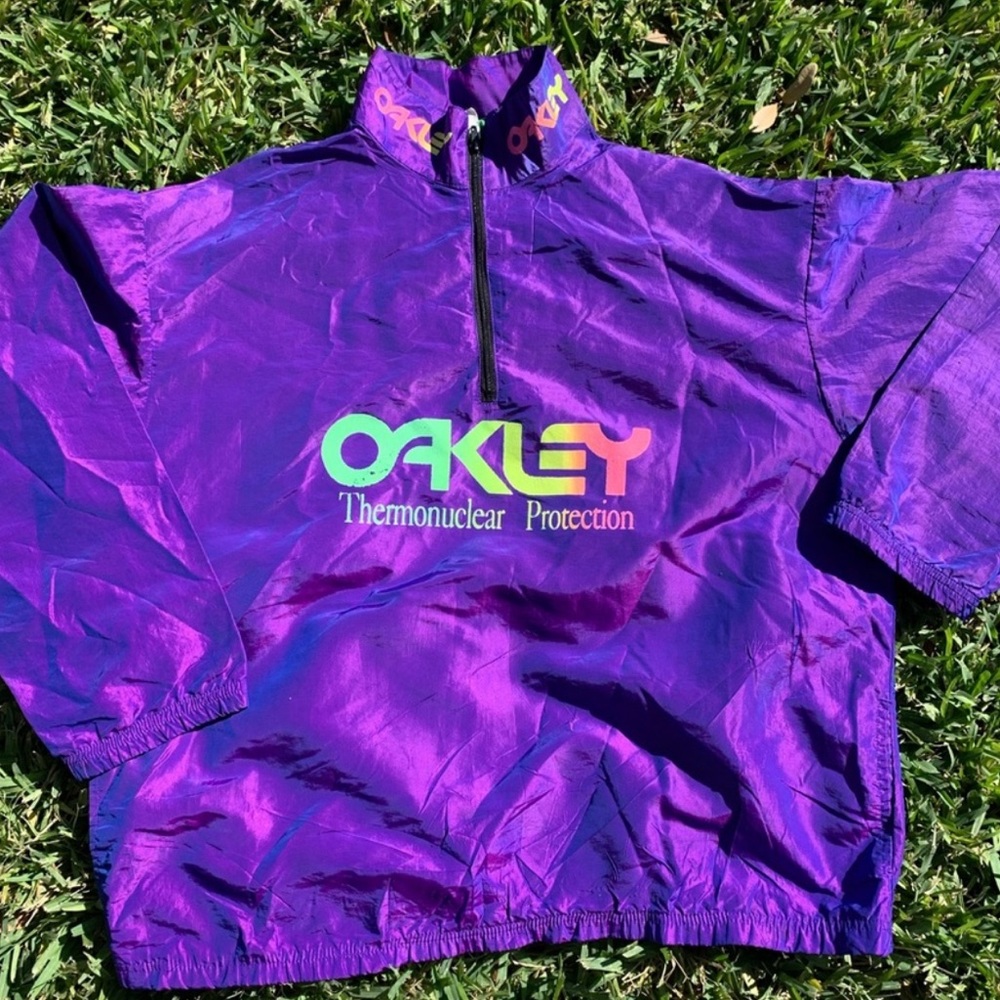 Oakley vintage pullover